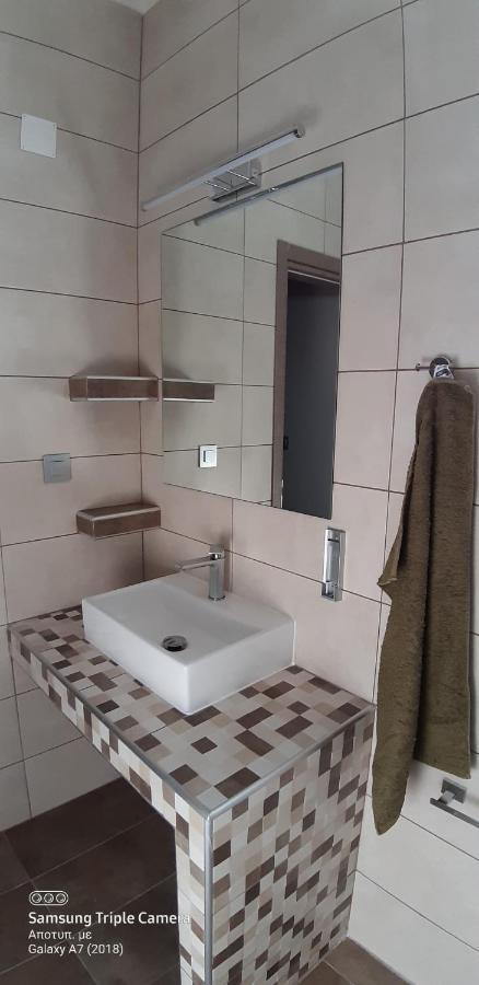 Sea View Apartments Artemis Лептокарія Екстер'єр фото